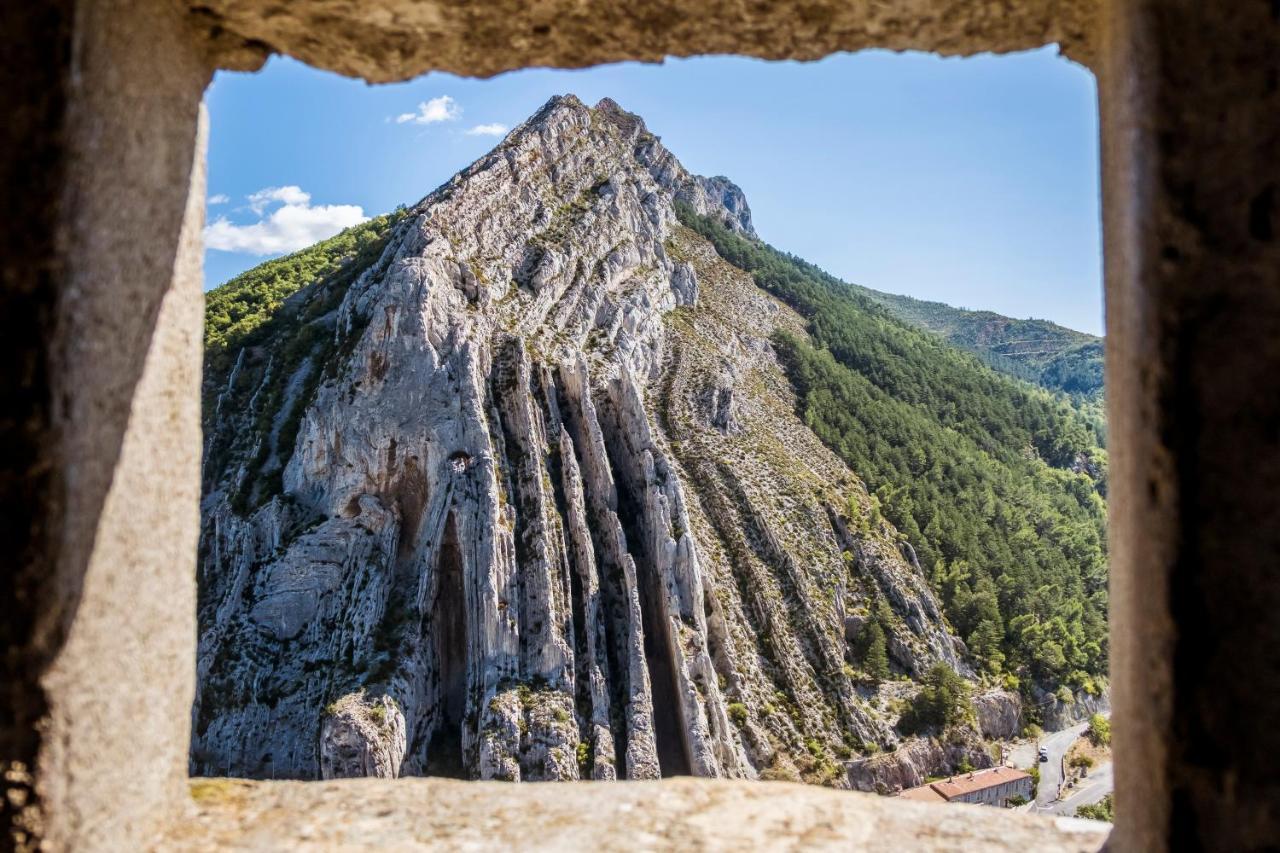 Le Petit Caboulot En Pleine Nature Vaumeilh Buitenkant foto